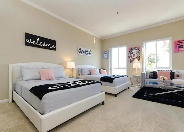 Loft s At Hollywood Free Parking Close To Studios Universal